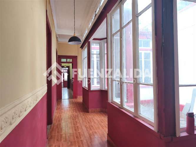 EXCELENTE ESTADO LOCAL en arriendo en Santiago - Imagen 6
