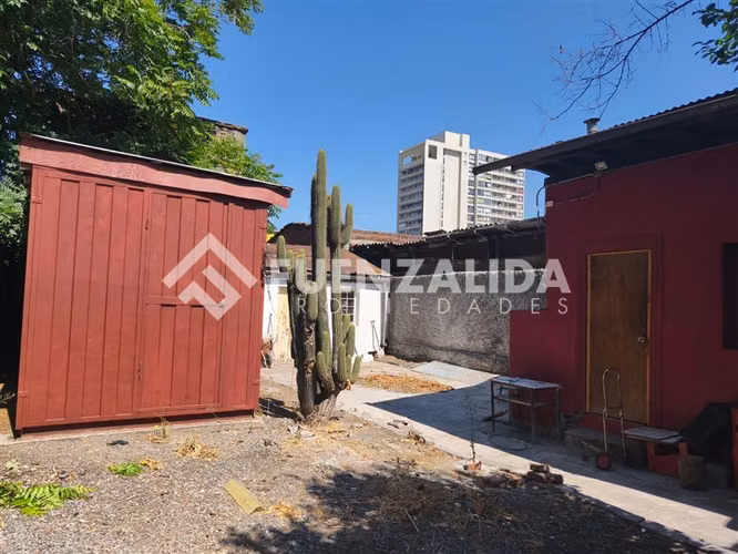 EXCELENTE ESTADO LOCAL en arriendo en Santiago