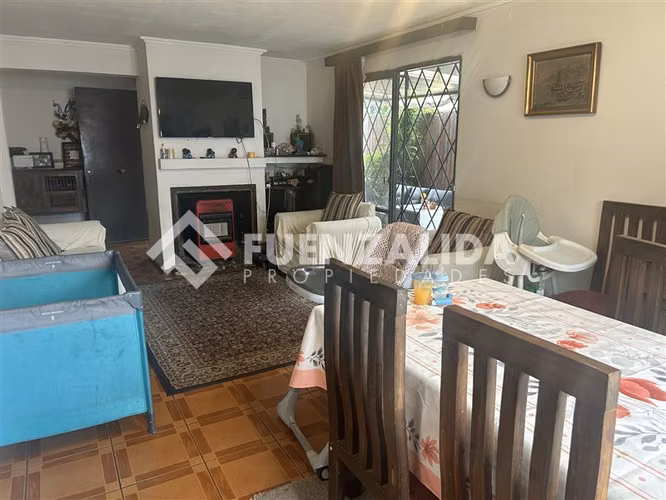 Casa en venta de 4 dormitorios y 2 baños en La Reina - Imagen 6