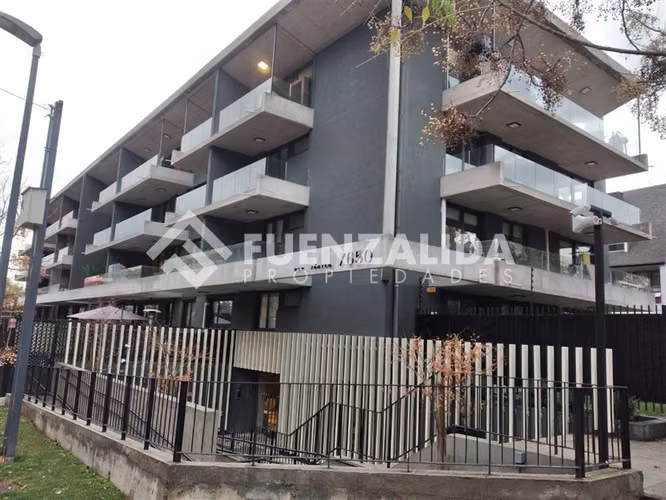 Departamento en venta de 3 dorm. en Vitacura