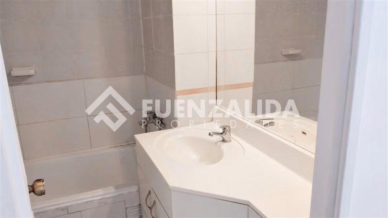 Departamento en venta de 3 dorm. en Las Condes