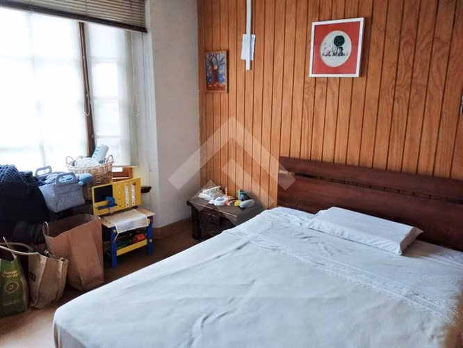 Casa en venta de 5 dorm. en 1.688 mts2.en La Reina