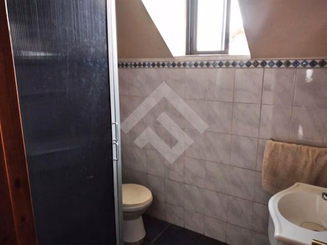 Sitio en venta en La Reina