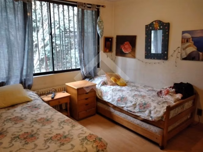 Sitio en venta en La Reina