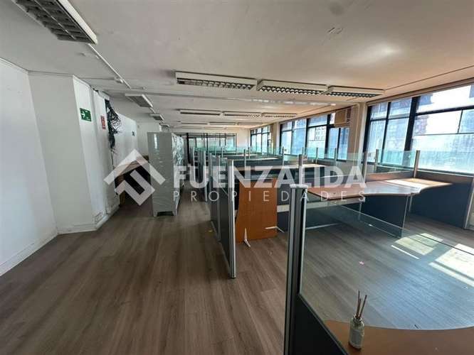 Oficina en arriendo en Santiago - Imagen 11