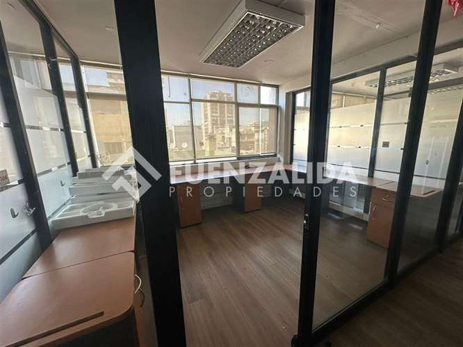 Oficina en arriendo en Santiago - Imagen 8