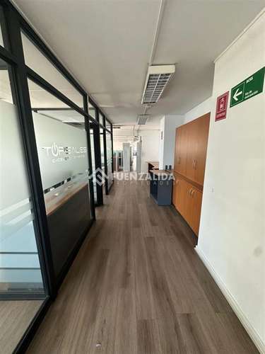 Oficina en arriendo en Santiago - Imagen 2