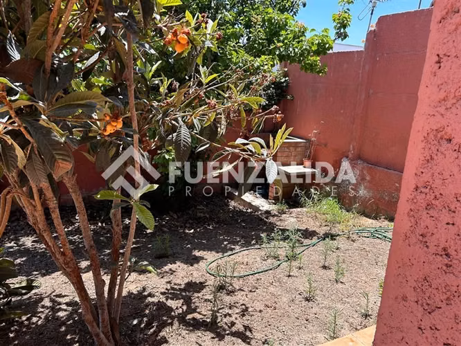 Casa en venta de 4 dorm. en Coquimbo