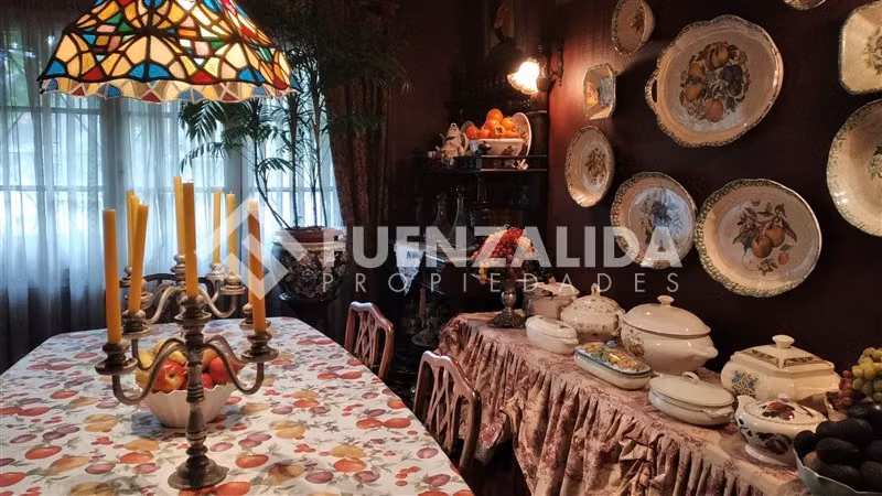BARRIO TRANQUILO Casa en venta de 3 dorm. en La Reina