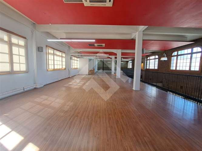 Local Comercial en Arriendo en Santiago - Imagen 2