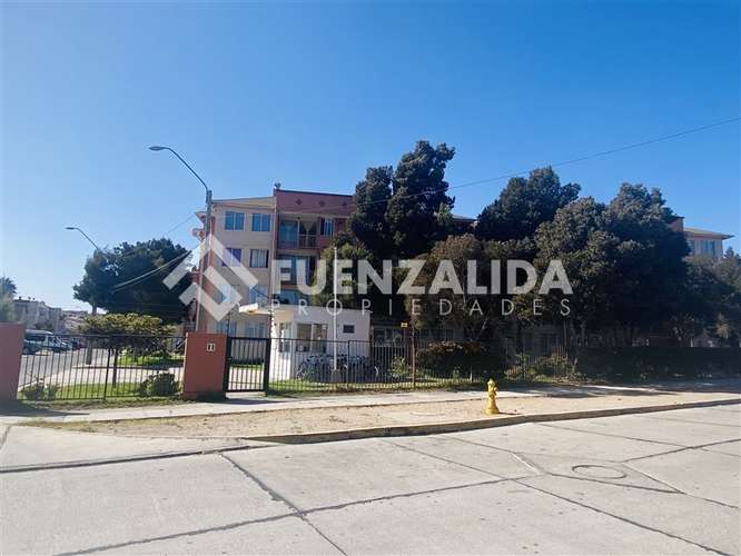 Departamento en venta de 3 dorm. en La Serena - Imagen 4