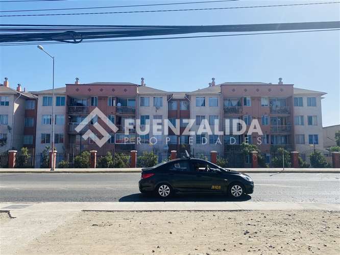 Departamento en venta de 3 dorm. en La Serena - Imagen 2