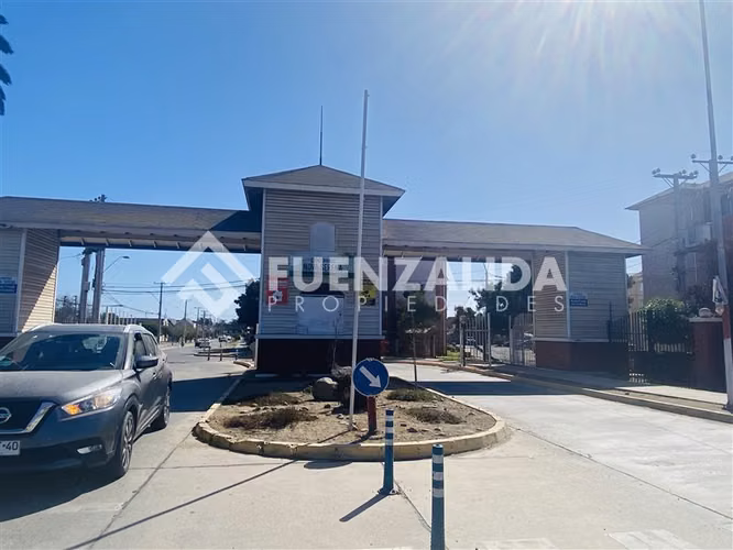 Departamento en venta de 3 dorm. en La Serena
