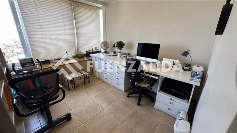 Departamento en venta de 3 dorm. en Vitacura