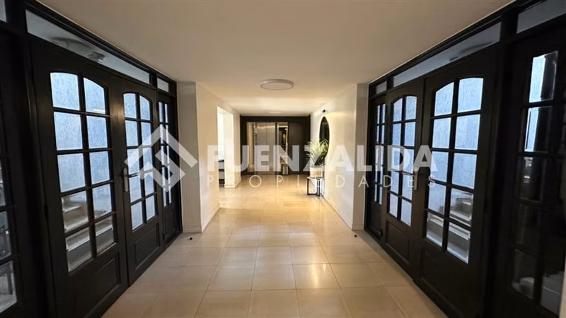 Departamento en venta de 3 dorm. en Vitacura