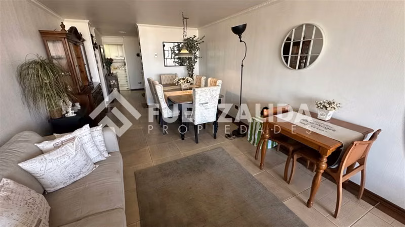 Departamento en venta de 3 dorm. en Vitacura