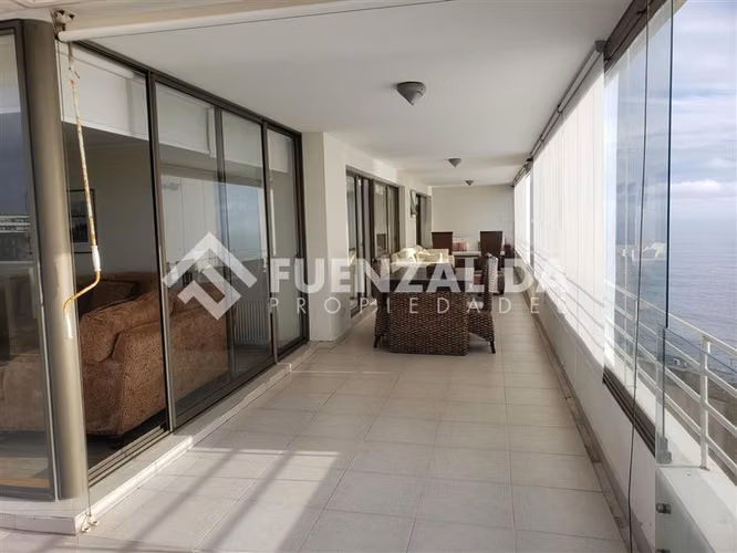 Departamento en venta de 3 dorm. en Concón