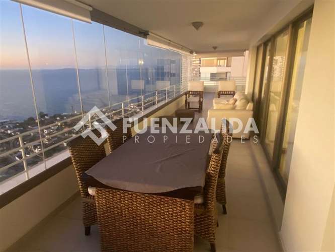 Departamento en venta de 3 dorm. en Concón