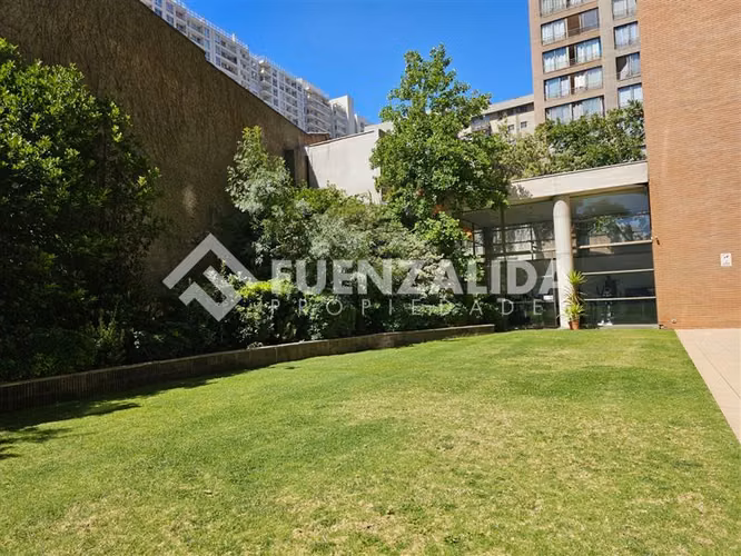 Departamento en venta de 1 dorm. en Santiago