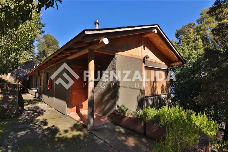 Venta, Parcela con gran Casa, Lago Vichuquén, Las Rocas
