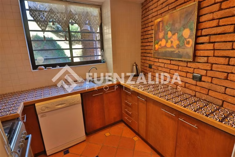Venta, Parcela con gran Casa, Lago Vichuquén, Las Rocas