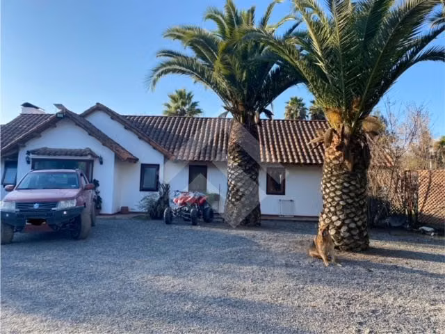 Casa en venta de 7 dorm. en Buín