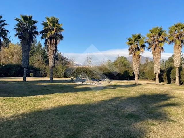Casa en venta de 7 dorm. en Buín