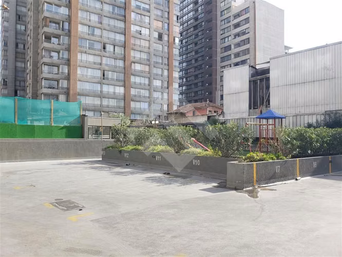 Dpto en venta de 1 dorm. a pasos metro Santa Lucia Santiago