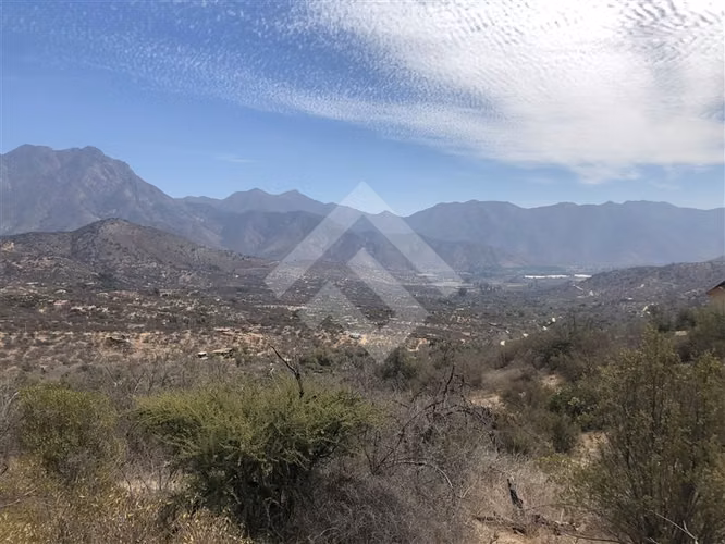 Parcela en venta en Hijuelas
