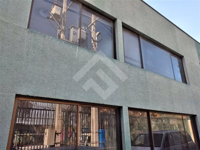 EXCLUSIVA Industrial en venta en Recoleta