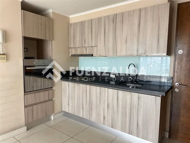Departamento en venta de 2 dorm. 2 baños, en Santiago Centro