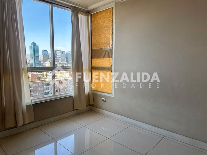 Departamento en venta de 2 dorm. 2 baños, en Santiago Centro