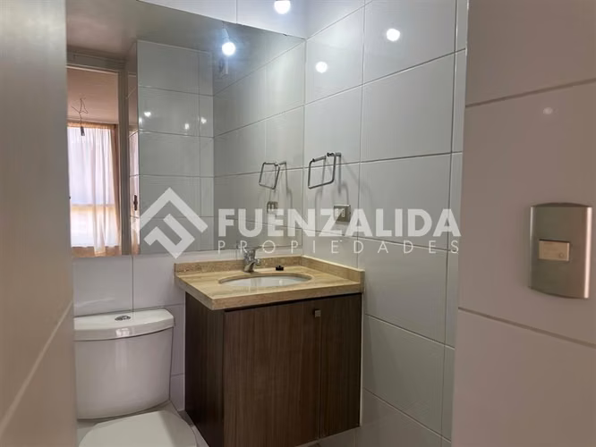 Departamento en venta de 2 dorm. 2 baños, en Santiago Centro