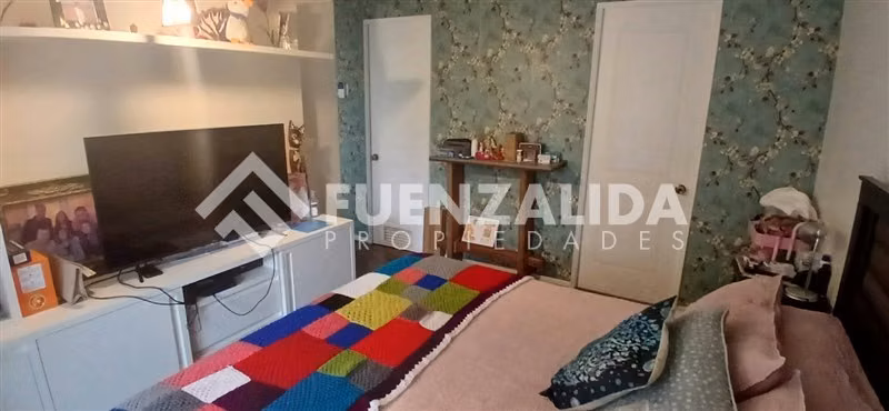Casa en venta de 4 dorm. Laguna de Condores en San Bernardo