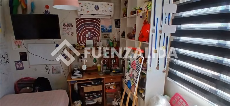 Casa en venta de 4 dorm. Laguna de Condores en San Bernardo
