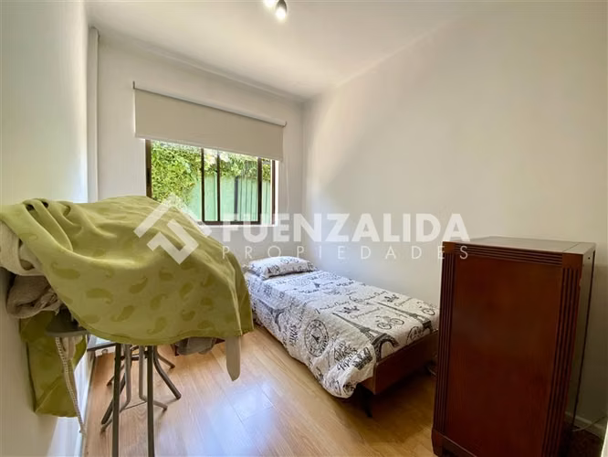 Casa en venta de 4 dorm. en Lo Barnechea
