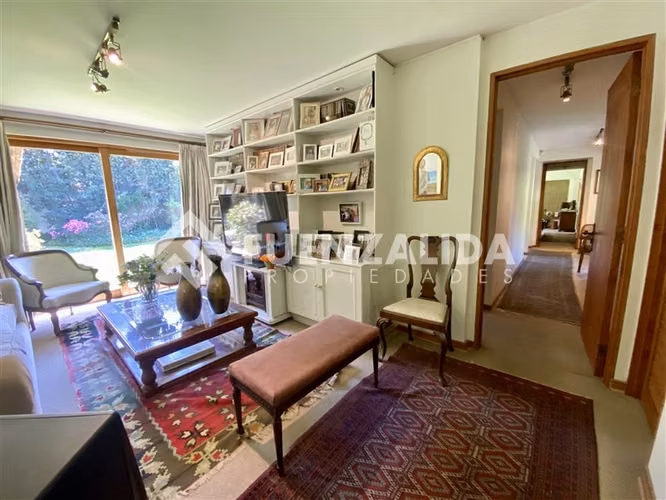 Casa en Venta en Lo Barnechea