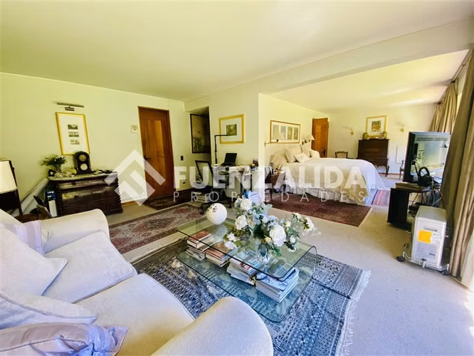 Casa en Venta en Lo Barnechea