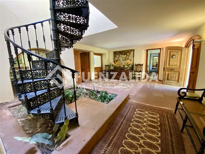 Casa en Venta en Lo Barnechea