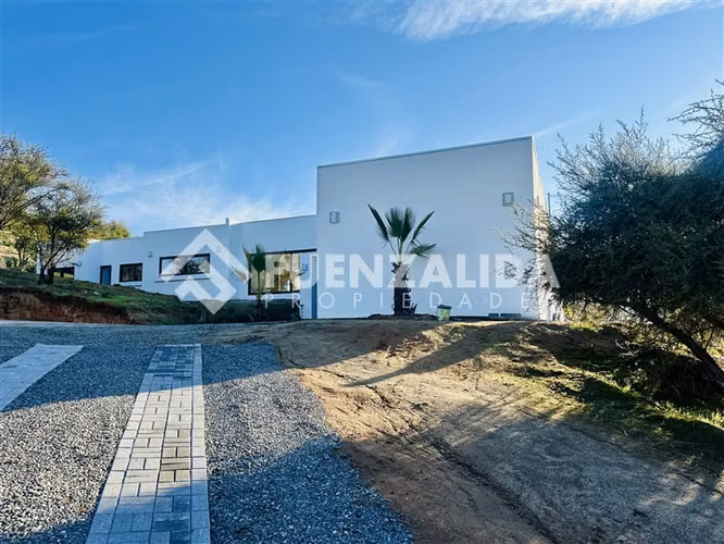 Parcela con Casa Nueva 6D 6B en Lomas del Puangue, Curacaví