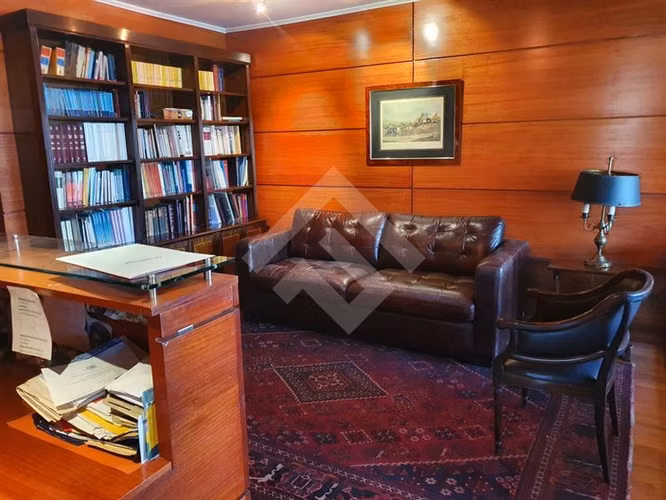Oficina en venta en Providencia