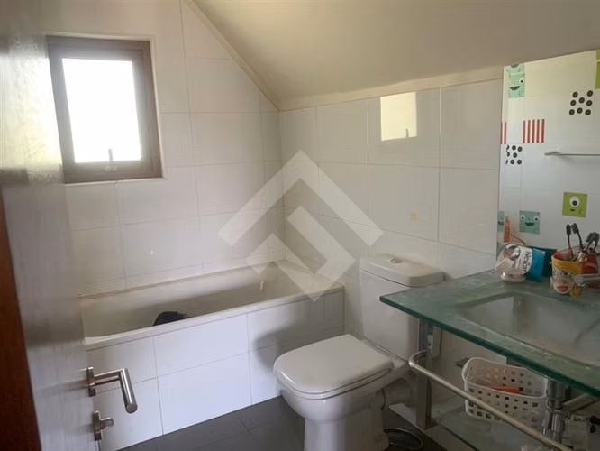 Casa en condominio, Colegios Mayflower y Nido de Aguilas