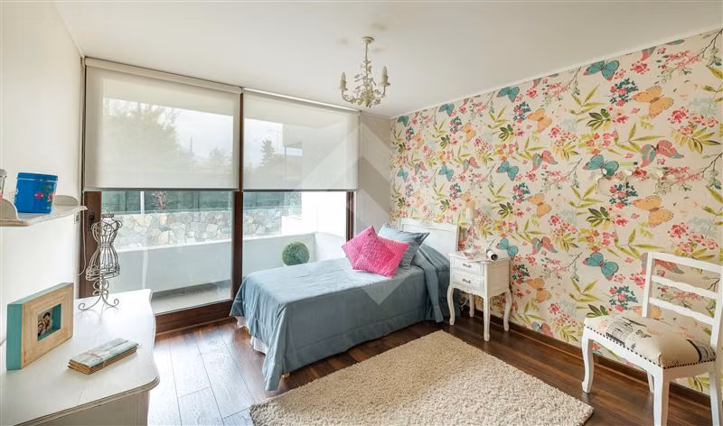Penthouse con terraza, quincho y jacuzzi en La Dehesa