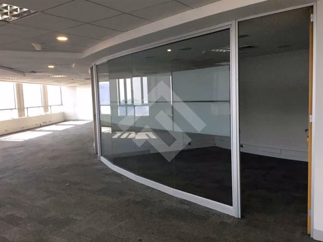 Gran Oficina en arriendo en Santiago