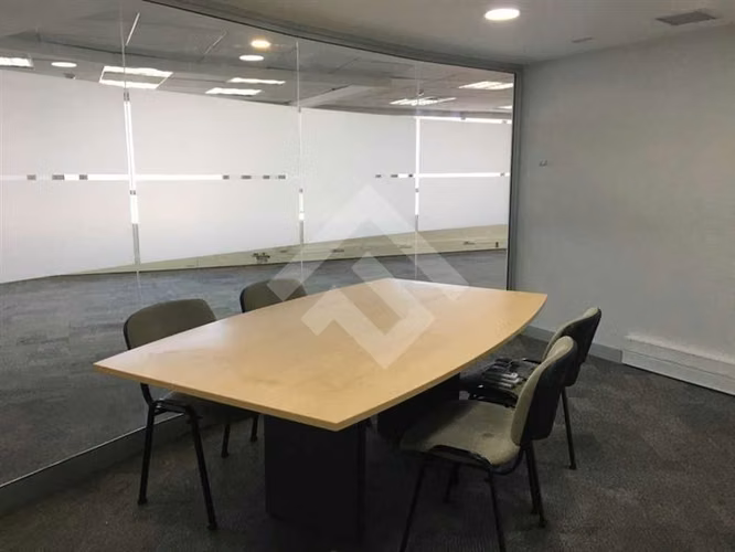 Gran Oficina en arriendo en Santiago