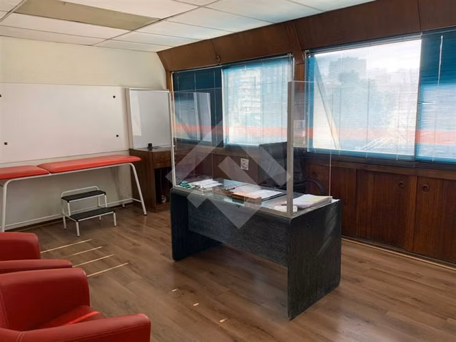 Oficina en venta metro Pedro de Valdivia en Providencia
