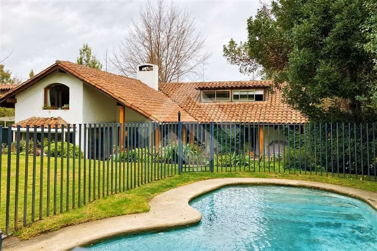 Casa en Venta 4D, 5B. Las Condes