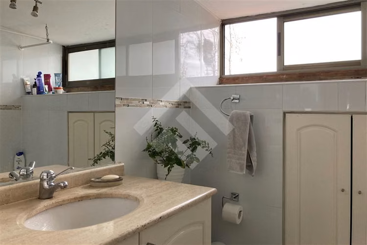 Casa en Venta 4D, 5B. Las Condes