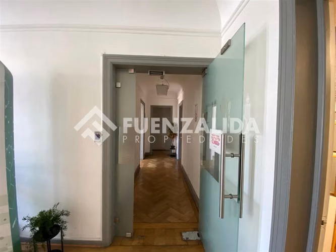 Oficina en arriendo en Las Condes Alcantara