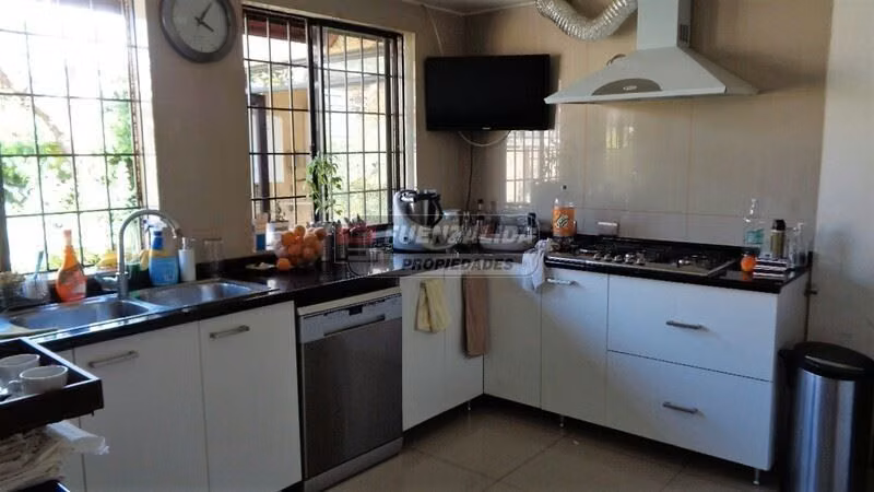 Casa Comercial en venta en Lo Barnechea. - Imagen 5